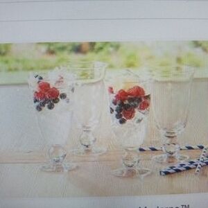 NIB PRINCESS HOUSE MODERNA FOOTED GLASSES SET OF FOUR CRYSTAL